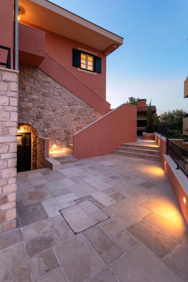 Lovro Luxury Apartment With Jacuzzi And Terrace Sea View Sali Exterior photo